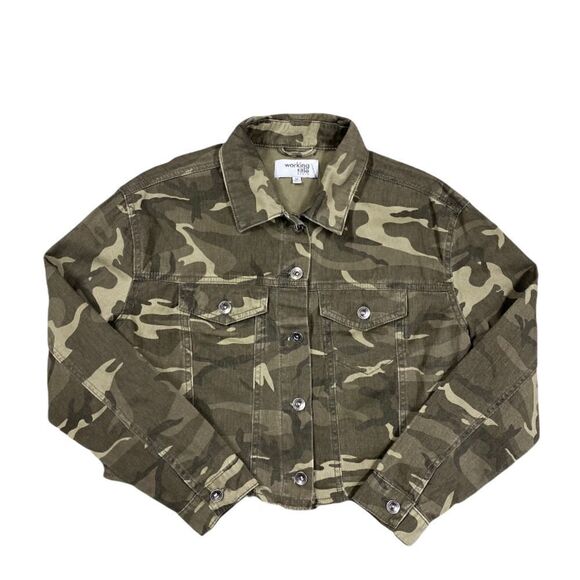 Working Title Denim Camo Frayed Crop Jacket Size Medium NWT - Picture 3 of 6